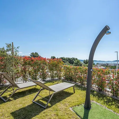 2 Bedroom Beautiful In