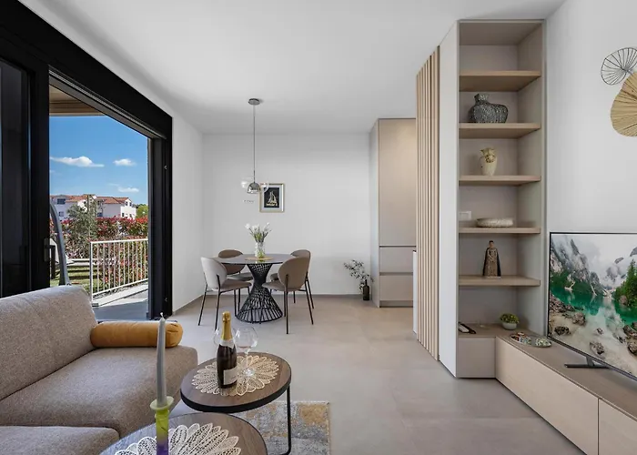 Apartamento Stunning In Brodarica (Sibenik-Knin)